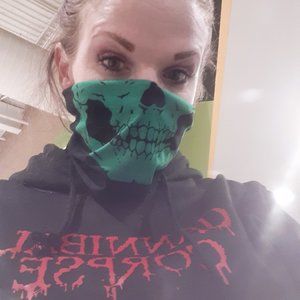 Meet your Posher, Kari